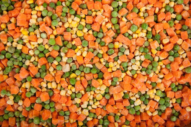 10 Best Frozen Vegetables for Better Cholesterol, Recommended by Dietitians